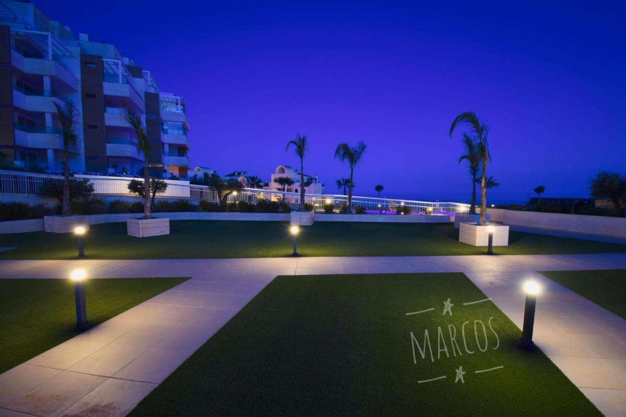 Seasight Apartment Calaceite Torrox Exteriör bild